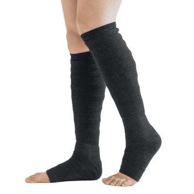 Yamachu 253146 Onmusubi Size Fits Foot Care Leg Support Warm Weather Meguri-nu (Charcoal/One All) (Compression) Socks, (Heel Care/Cold Protection/Cold