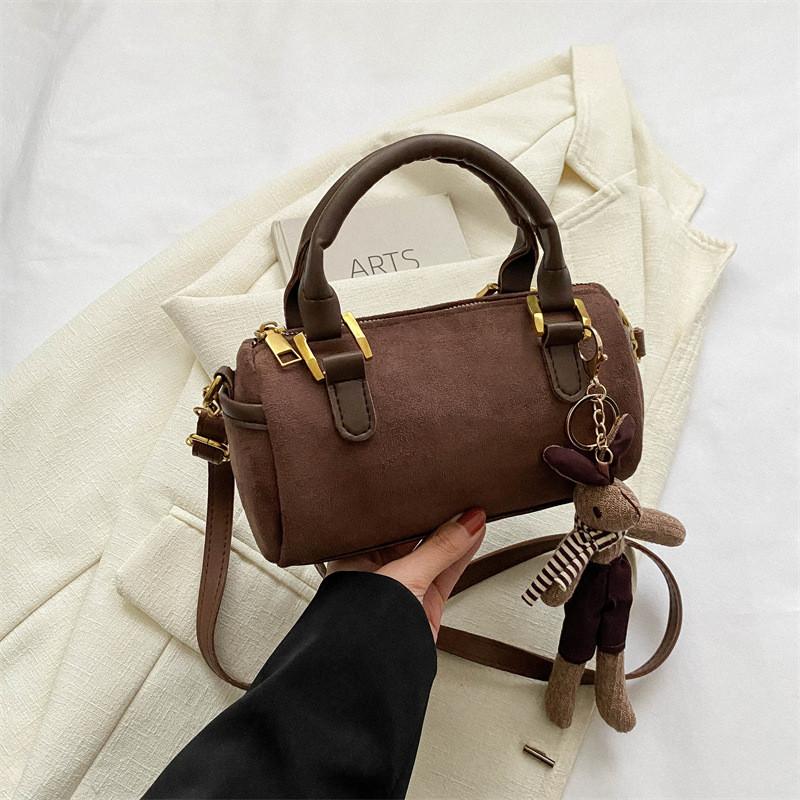 Trendy Women's Square Bag 2024 New Handbag Simple Retro Shoulder Bag Street Fashion Casual Shoulder Bag