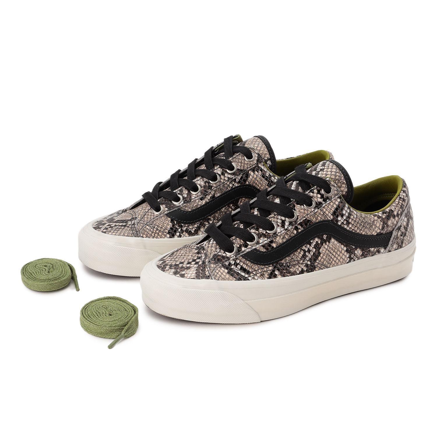 VN000EHDSLV PREMIUM OLD SKOOL 36 (Men s) 10