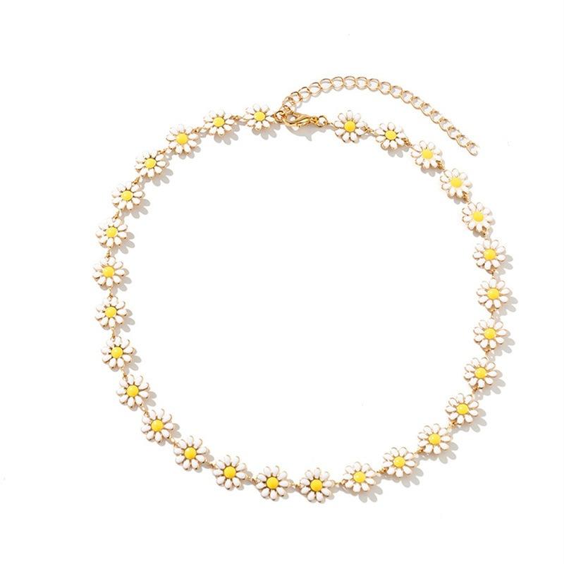 Kpop Flower Daisy Clavicle Chain Necklace For Women Summer Sweet Short Choker Statement Jewelry Gift Y2K Accessories
