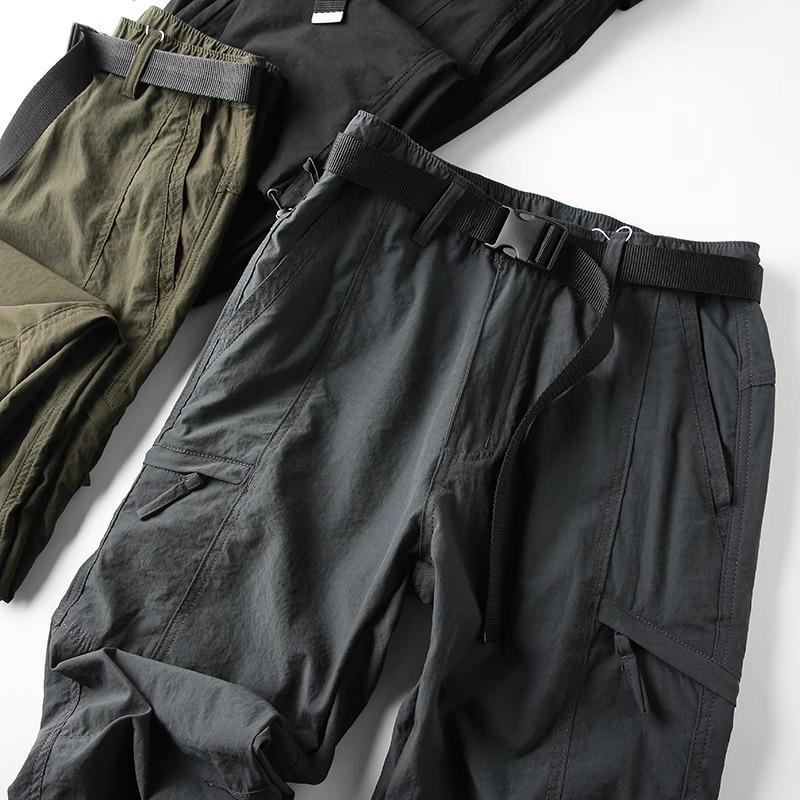 Men's Winter Plus Velvet Waterproof Windproof Ski Pants with Quick-Dry & Multi-Pocket Design
