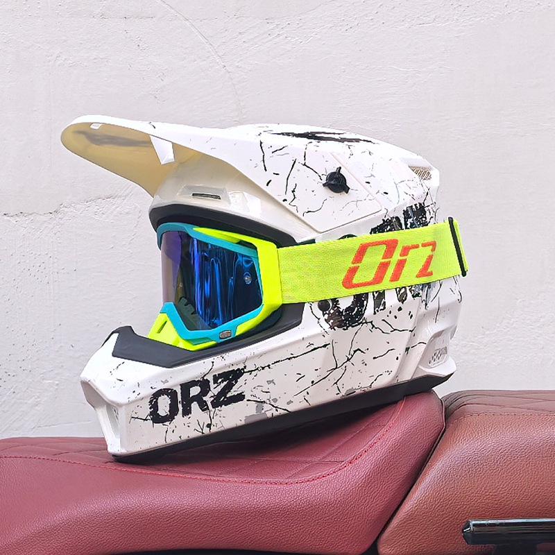 ORZ Full-Face Helmet for Off-Road, Electric Scooters, Mountain Biking, and Street Riding