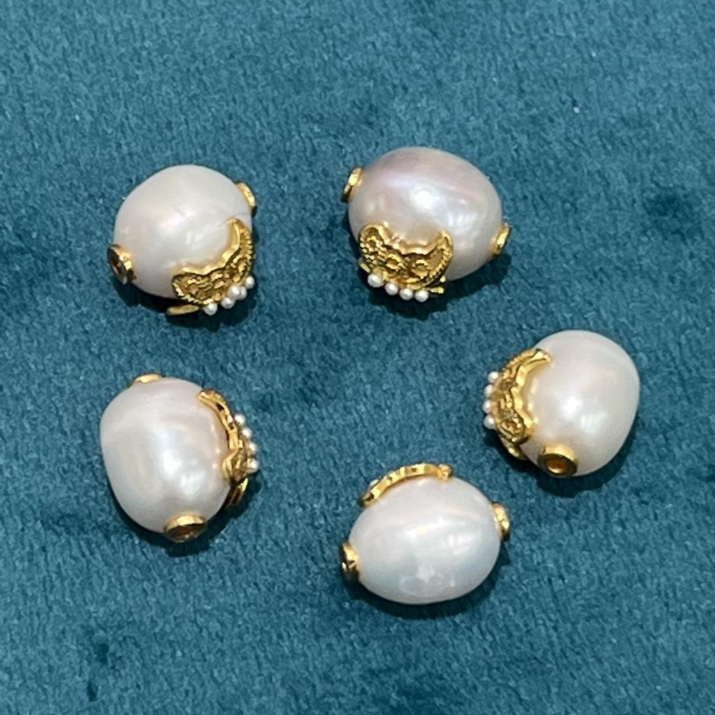 1Pc, Artificial Pearl Beads with Golden Butterfly Decor Accent, Fantasy Style Handmade Rice Beads for DIY Materials Accessories, Jewelry Making 8×12mm
