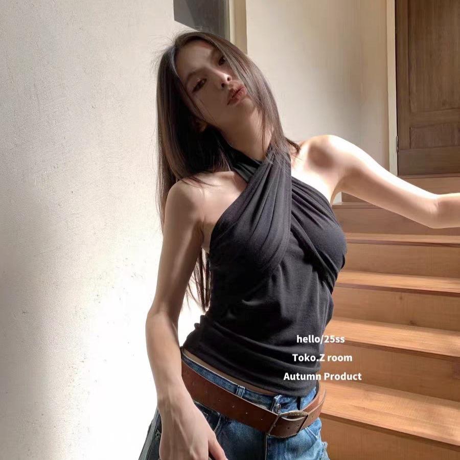 #Summer new pure desire to grind and keep warm cross neck vest slim and thin women's fixed top with chest pad