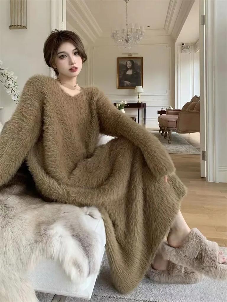 Autumn Winter Loose Popular Pink Imitation Mink Fleece Loose Knee Length Long Dress Women's Pajamas Dress Solid Color
