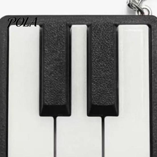 Commuter Stress Toy 2Pcs Keychain Pendant, 3D Printed Mini Piano Keys Relief Toy, Smooth Buttons Musical Key Chain with Metal Ring, Black White Design