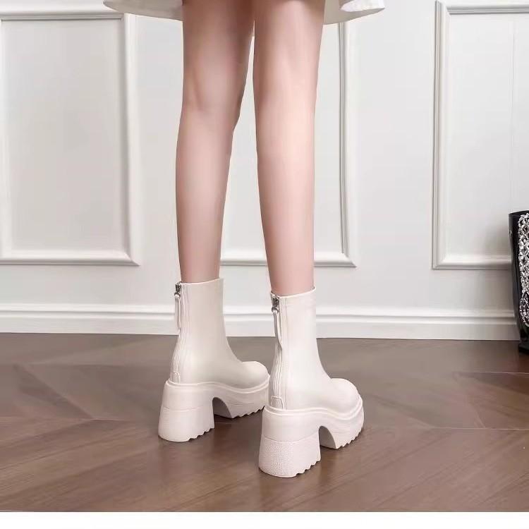 Thick heel thick sole small Martin boots women's autumn and winter new black high heel small short boots fashion boots