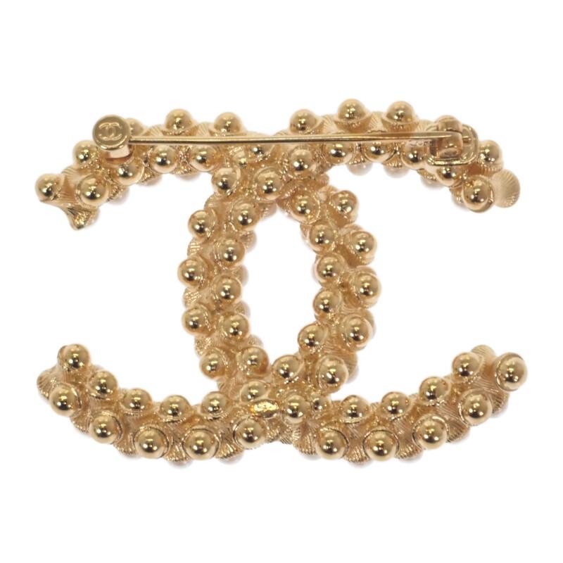 Chanel ABB011 Brooch Gold Metal Women