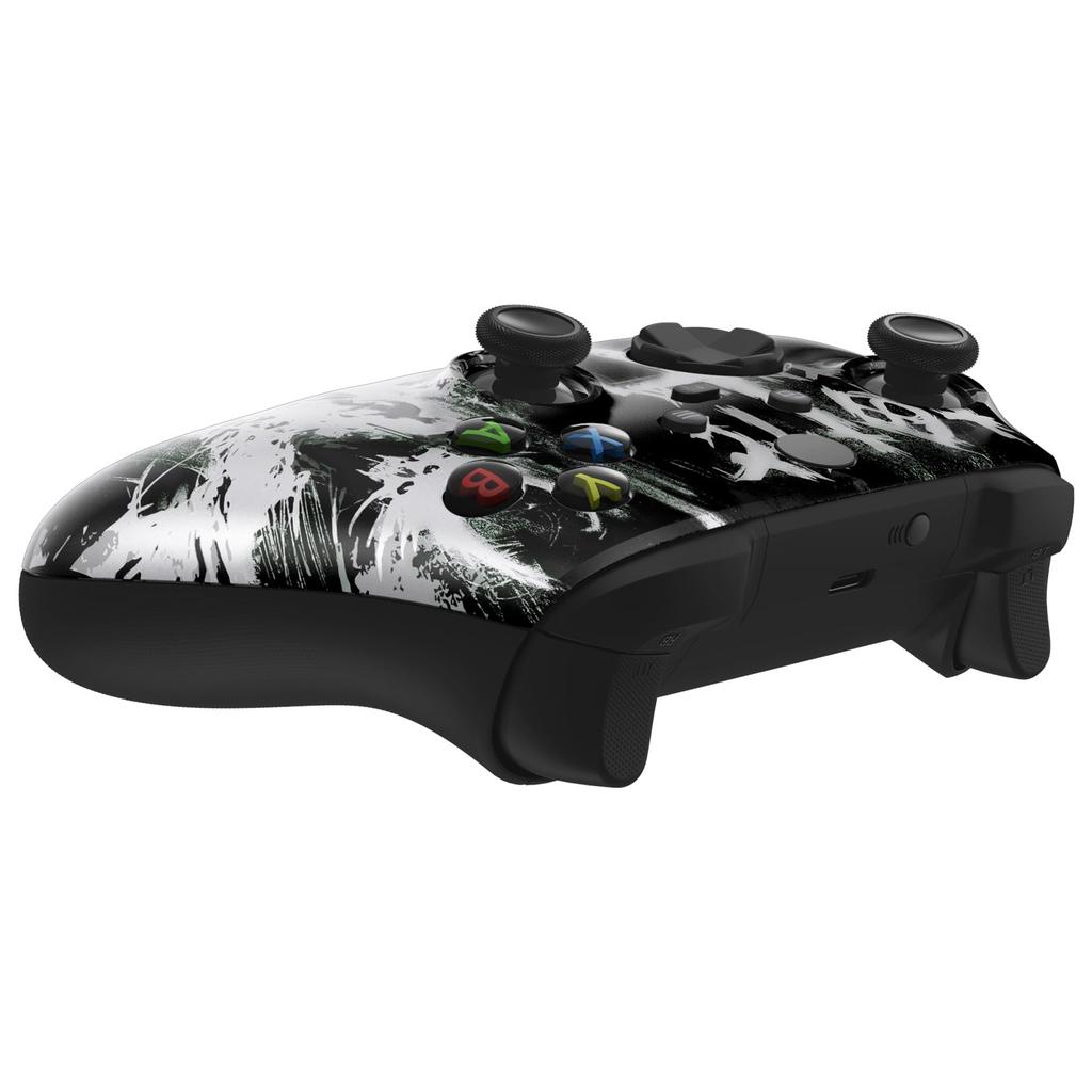 custom front housing shell for Xbox Series featuring a heavy cover faceplate for Xbox Series and Xbox Core not eXtremeRate's X/S, horror-inspired