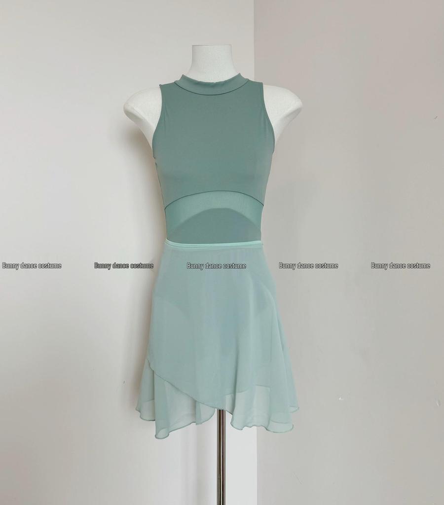 Women's Padded Hanbok Ballet Leotard for Dance, Art Exams, Yoga, and Performances.