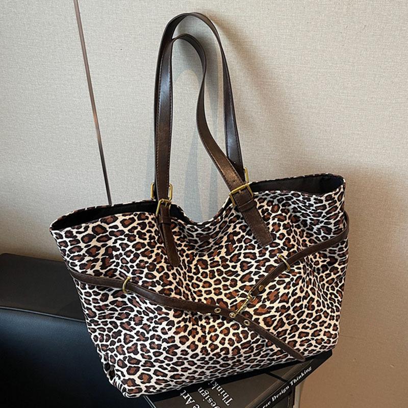 Suede bag women's large-capacity new autumn and winter versatile leopard print shoulder bag student tote bag