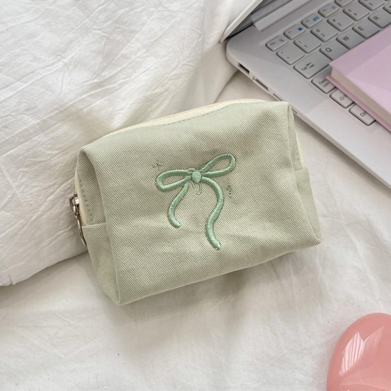 Mini Cute Square Cosmetic Bag Women Portable Earphones Lipstick Cosmetics Storage Pouch Small Makeup Zipper Bags