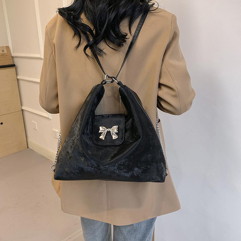 Popular Blue Cooqi Large Capacity Personalized New Simple Casual Texture Trendy Chain Single-Shoulder Backpack Women's Bag