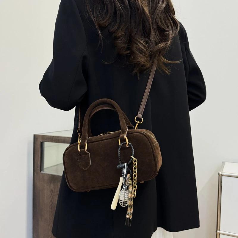 Женские маленькие квадратные сумки — фото 6