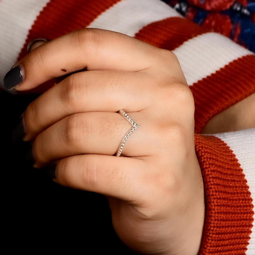 925 Sterling Silver Chevron Ring, Beaded V Shape Stacking Ring, Minimalist Wishbone Band, Dainty Stackable Silver Ring, Everyday Jewelry.