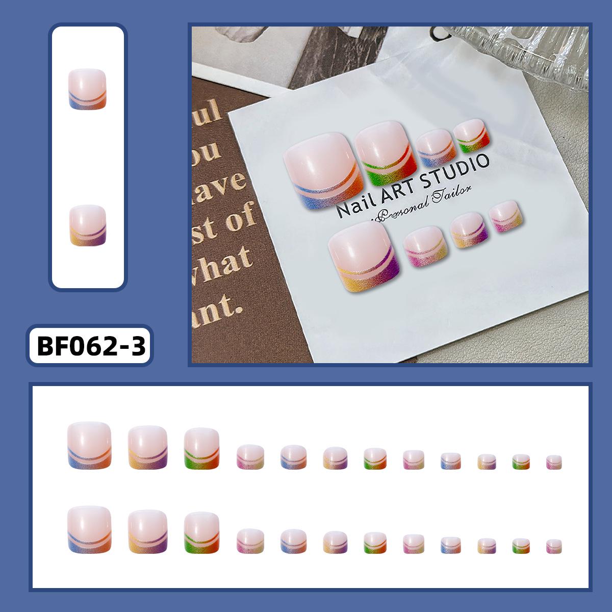 

12-Piece Gradient French Manicure Set: Reusable Detachable Nail Art Stickers for Fingernails and Toenails