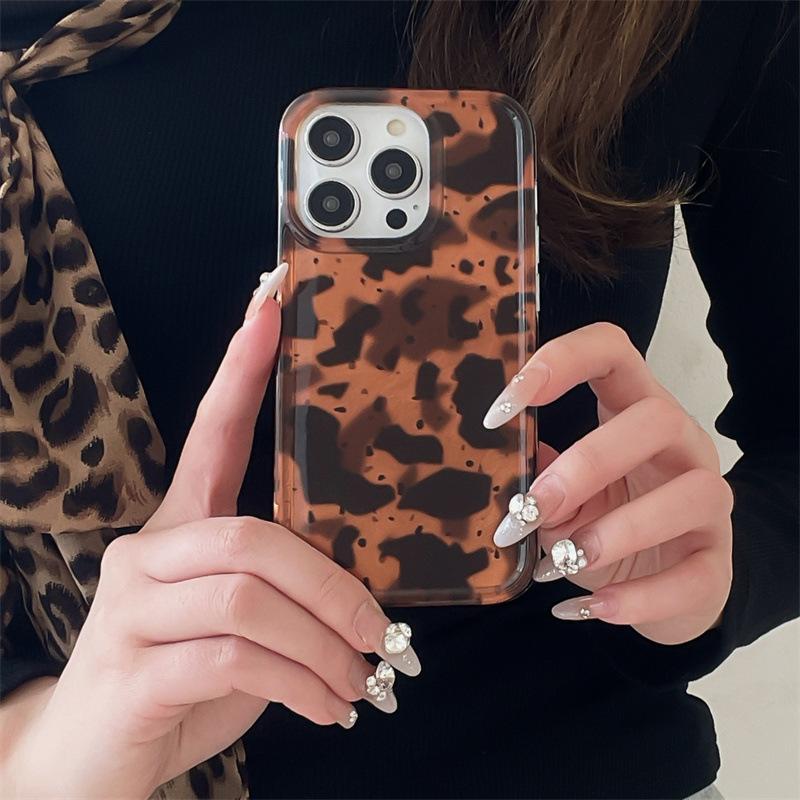 

For iPhone 15 Pro Max Case Amber Leopard Print TPU Phone Cover Type A
