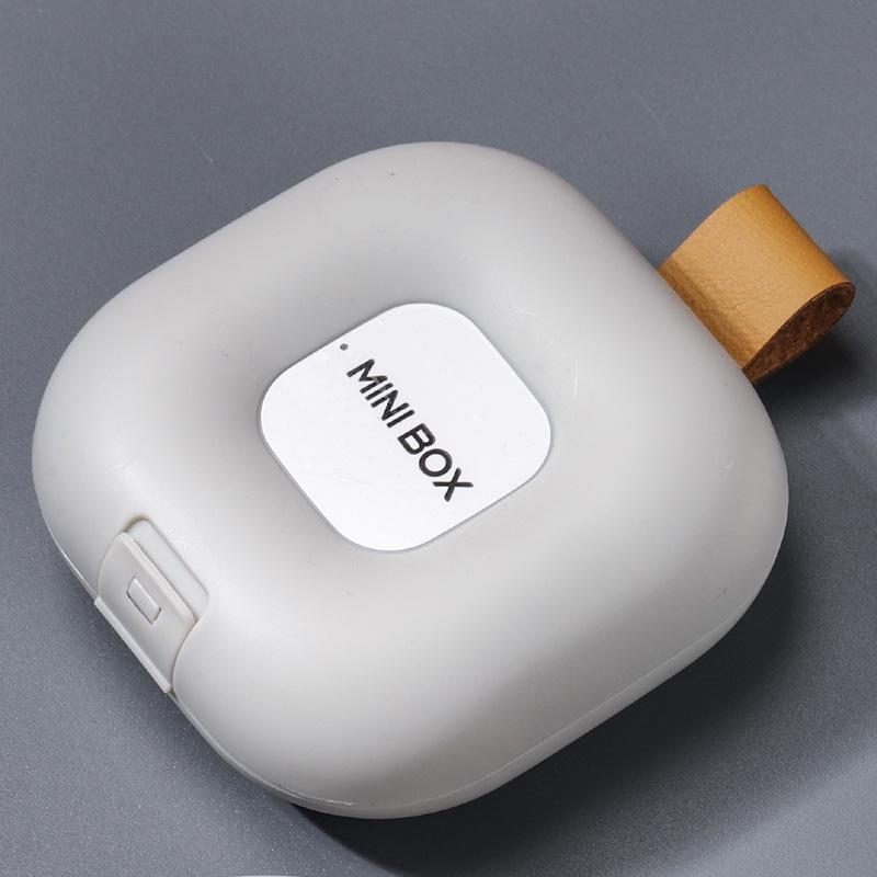 Japanische Multifunktionale Tragbare Medikamentenaufbewahrungsbox mit Großer Kapazität