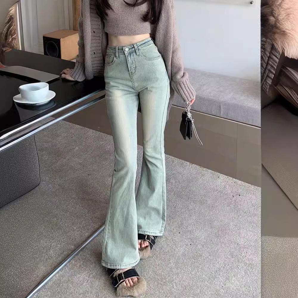 Light Color High Waist Retro Washed Slim Fit Plus Size Women's Flared Jeans