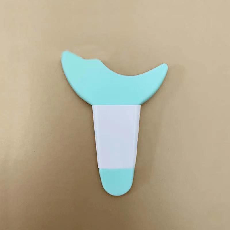1 Pc Resusable Eye Makeup Aid Silicone Eyeliner Eyebrow Stencils Face Cream Mask Applicator Beauty Tools