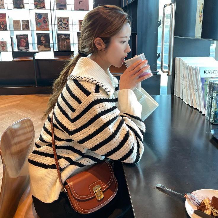 2024 New Small Style Contrast Panel Canvas Retro One Shoulder Crossbody Saddle Bag Luxury Designer Vintage Wallet Purse Ladies