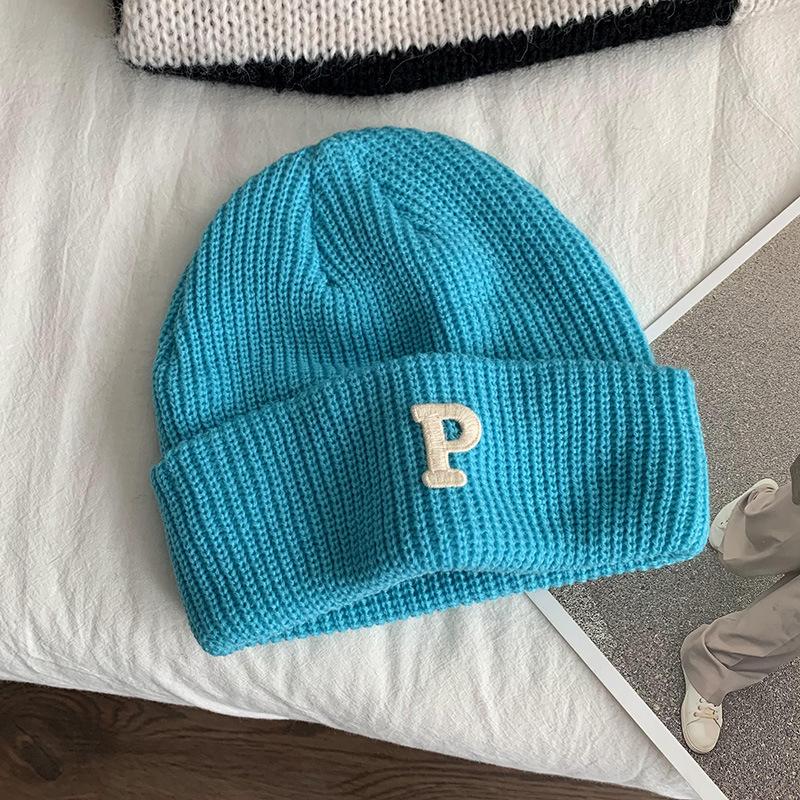 White plum color embroidery P letter knitted wool hat autumn and winter warm cold hat with ins fashion single item multi-color