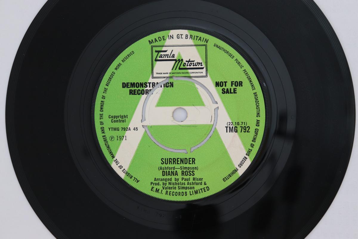 

7inch Record DIANA ROSS - Surrender TMG792 Tamla Motown 1971 UK Soul/Funk Used