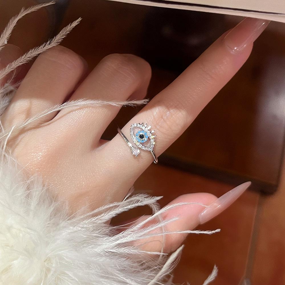 European & American Luxury "Demon Eye" Adjustable Ring for Women - Unique, Versatile Design