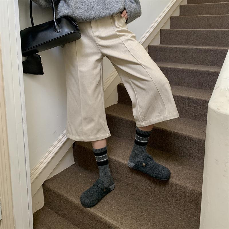 Grey-toned Women's Autumn and Winter Woolen Socks, Thickened and Warm Pile Socks, Striped and Color-blocked Winter Woolen Long Socks