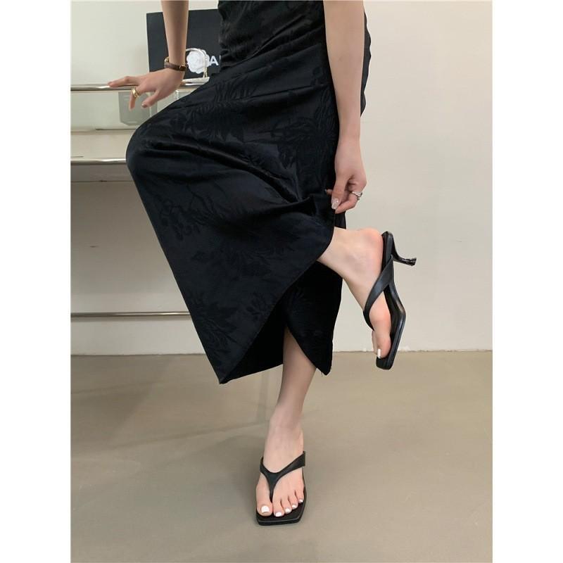 Summer new French high-heeled cat and flip-flops with skirt sandals women's square head stiletto beach shoes