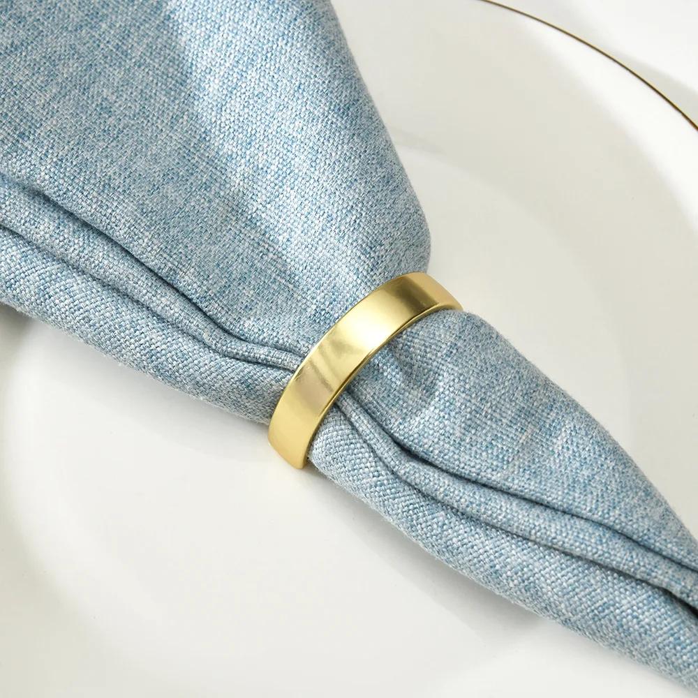 4PCS Semicircle Christmas Napkin Ring New Zinc Alloy Fully Polished Creative D Word Napkin Buckle Matte Gold Wedding Table Decor
