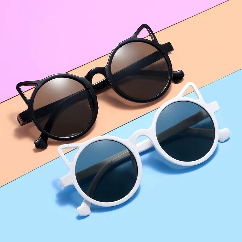 New Fashionable Children Sunglasses Cute Cat Eyeframe Boys and Girls Trendy Dressing Baby Outdoor Decoration Eyewear Uv400