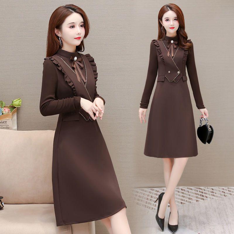 

Элегантное женское платье-двойка с длинным рукавом - Коллекция Осень/Зима 2025, Модный стиль больших размеров L (Up to 90-105 Jin)