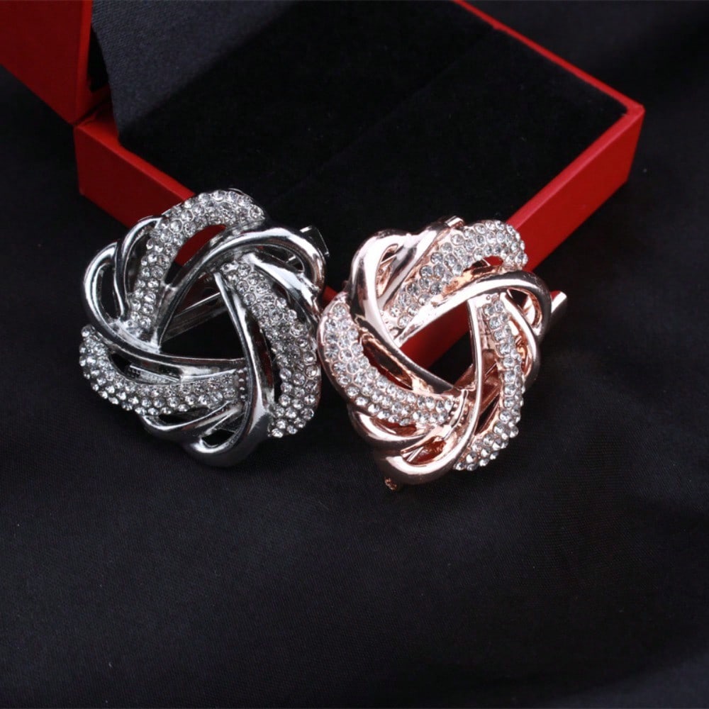 1pc Diamond Wreath Women's Brooch & Pin Jewelry - Vintage Elegant, Unique Design, for Scarves/Jackets, Ideal for Festival Gifts
