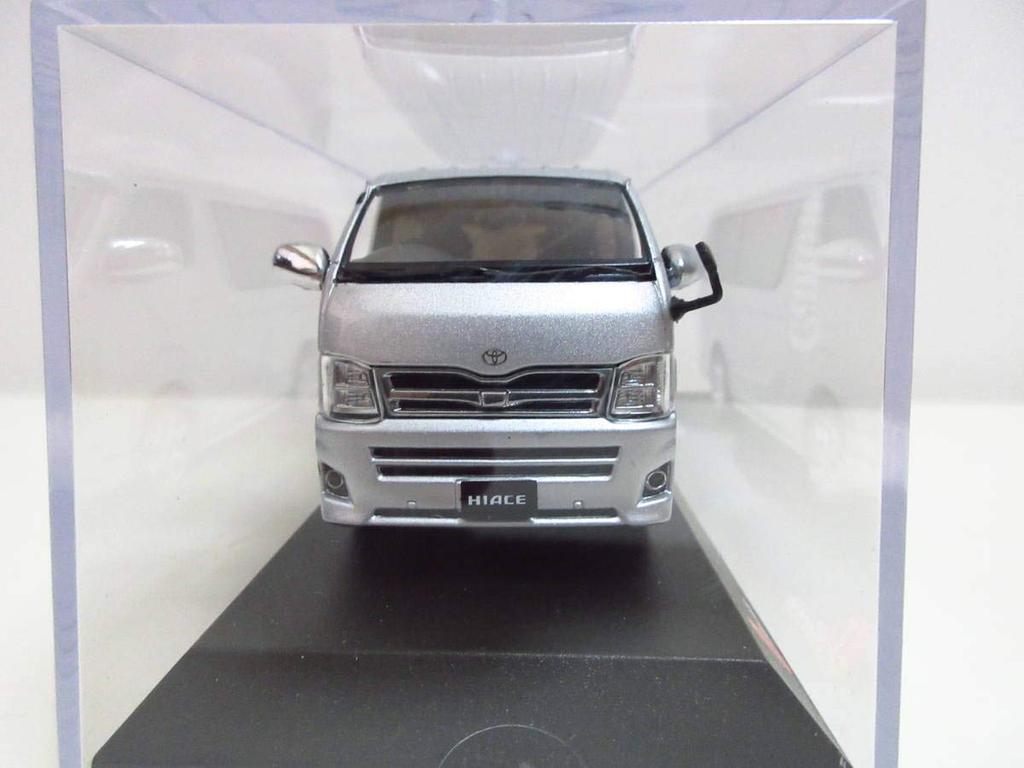 Kyosho Jcollection scale Toyota Hiace Super GL 200 series miniature car in silver mica metallic 1/43
