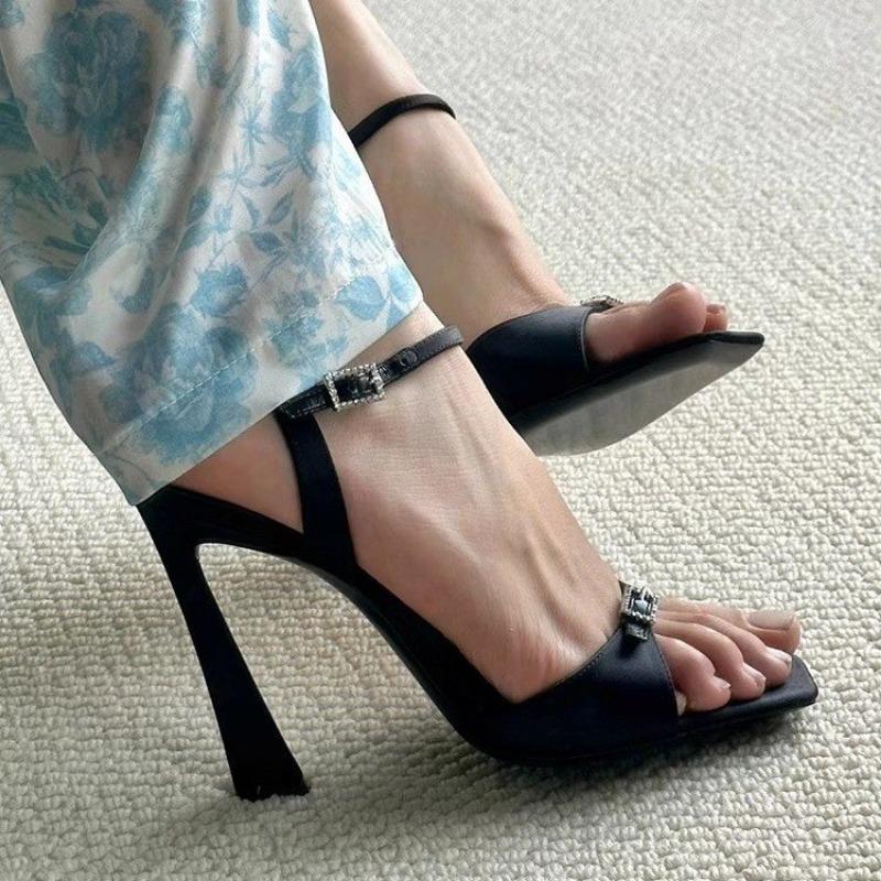 2025 Star style Crystal Satin Strap Buckle Women Gladiator Sandals Fashion Square toe Thin High heels Female Party Dress Shoes