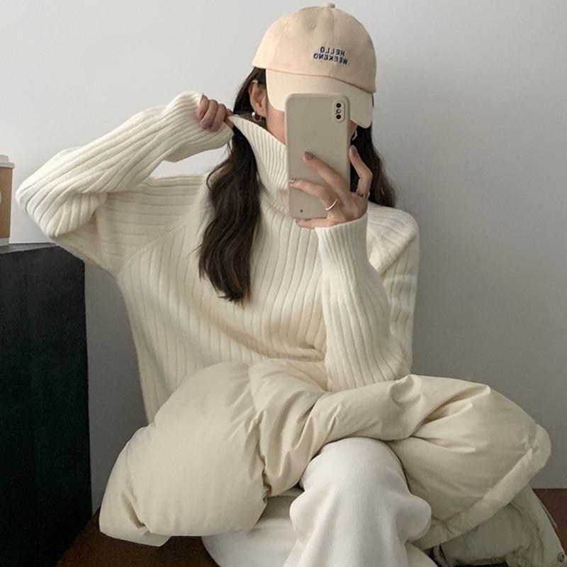 Solid color soft waxy turtleneck pullover bottoming shirt women's autumn and winter new loose lazy wind knitted sweater