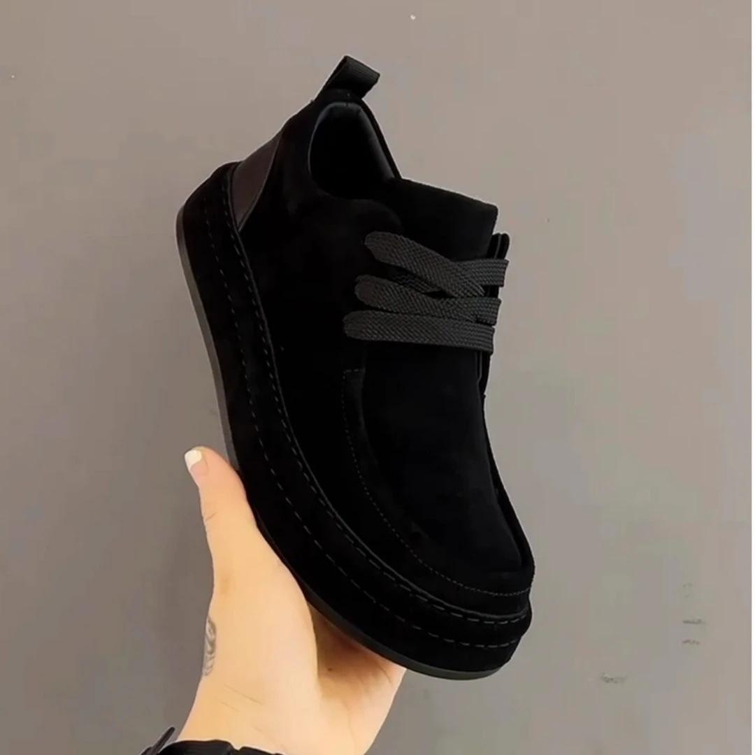 

Мужские замшевые кожаные туфли 2026 Осень Весна Деловой стиль Толстая подошва Антискользящие Модные Британский стиль Повседневная обувь Модные лоферы 39