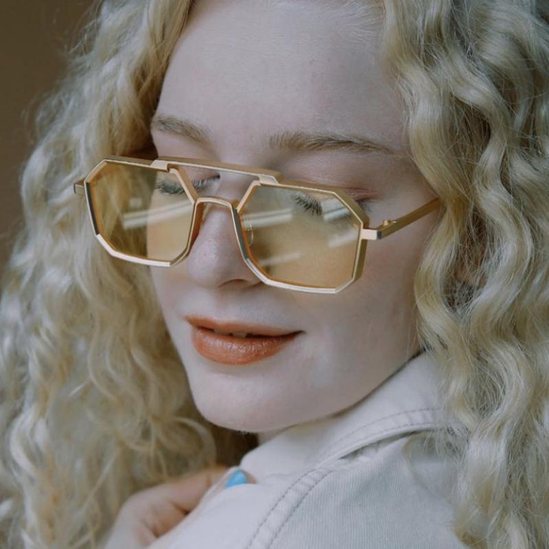 Latest Steampunk Women Sunglasses High Quality Men Metal Small Frame Sun Glasses Men's Luxurious Eye Wear UV400 Protection Gafas De Sol