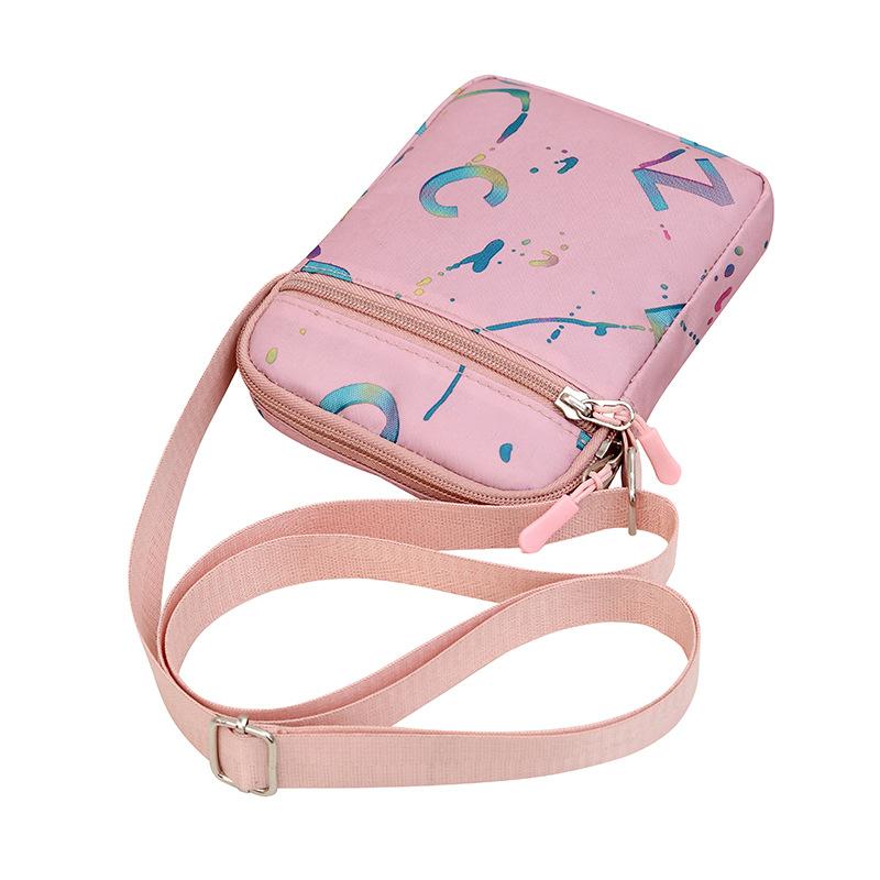 Fashion Hot Stamping Letters New Shoulder Bag Female Lightweight Joker Korean Version of The Messenger Bag Portable Commuter Mobile Phone Small Bag.