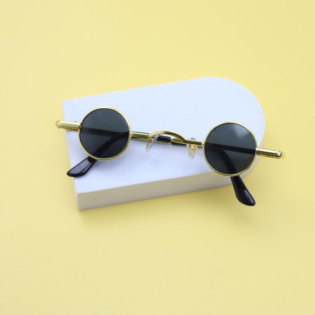 

Vintage Hip-Hop Round Ultra Small Frame Style Sunglasses Woman Small Round Frame Metal Eyeglasses Men Eyewear UV400 Gafas De Sol 1PC