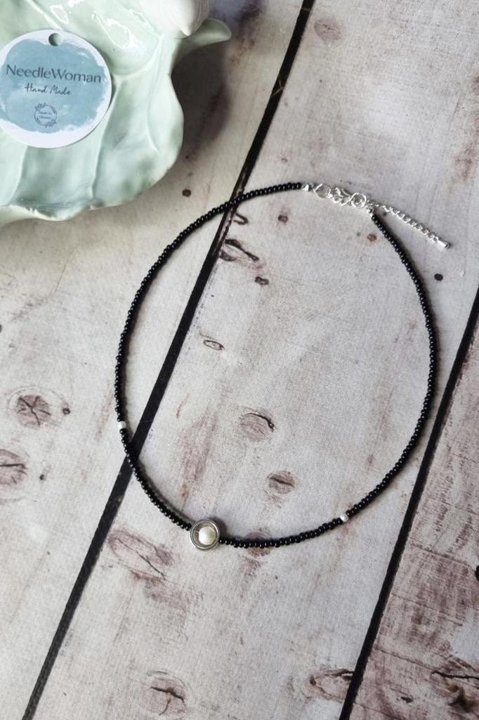 Handmade Beaded Choker with White Pearl