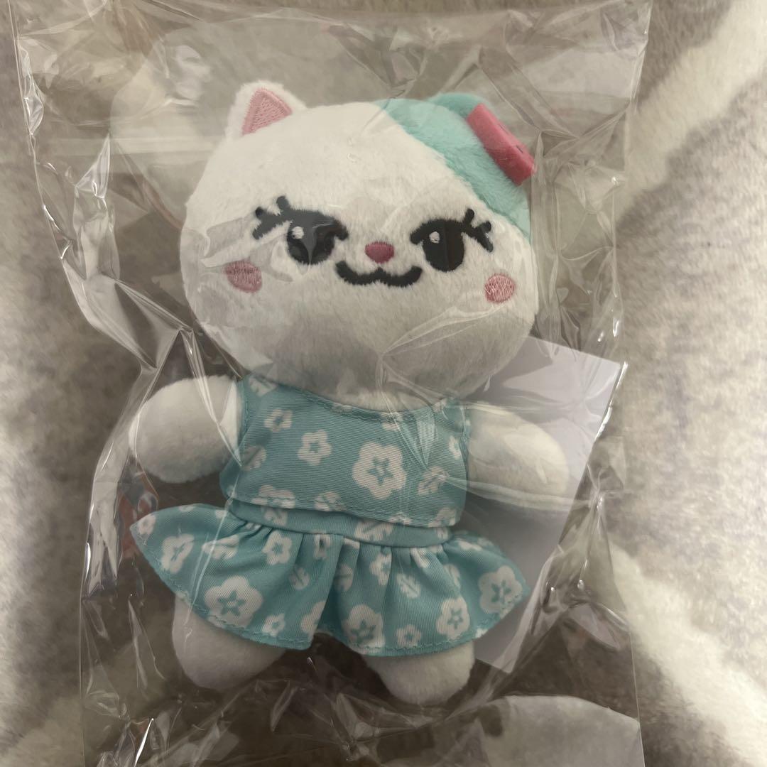 

[USED] NiziU bag charm MAYUKA LUCAT