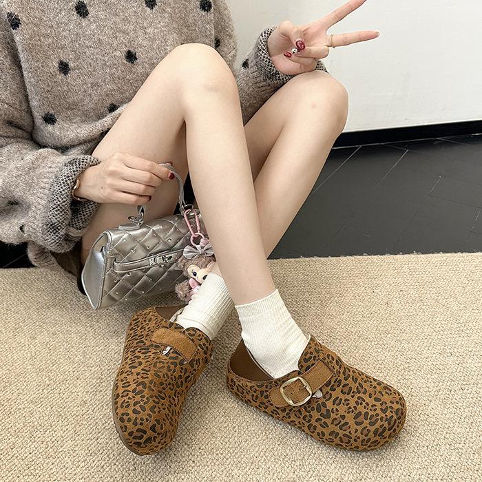 Inner Height Increase Boken Women's Shoes Outer Wear 2025 Autumn and Winter New Retro Leopard Print One Pedal Casual Doudou Single Shoes