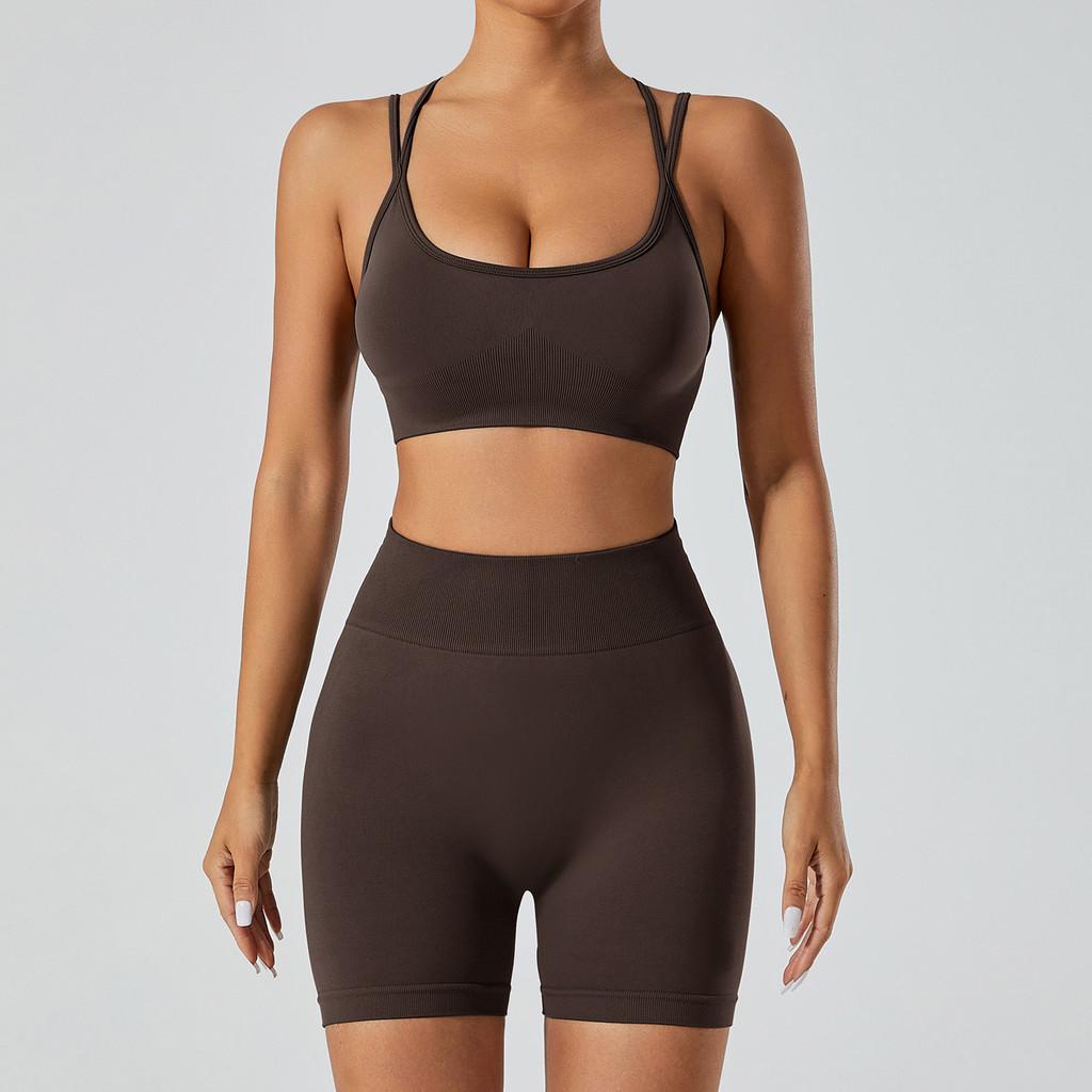 Seamless Yoga Set For Women With Quick Dry Fabric Perfect For Running And Fitness Activities