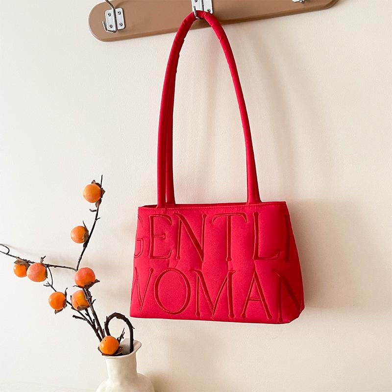 Embroidery Nylon Women Shoulder Bag Large Capacity Stylish Versatile Tote Bag красный