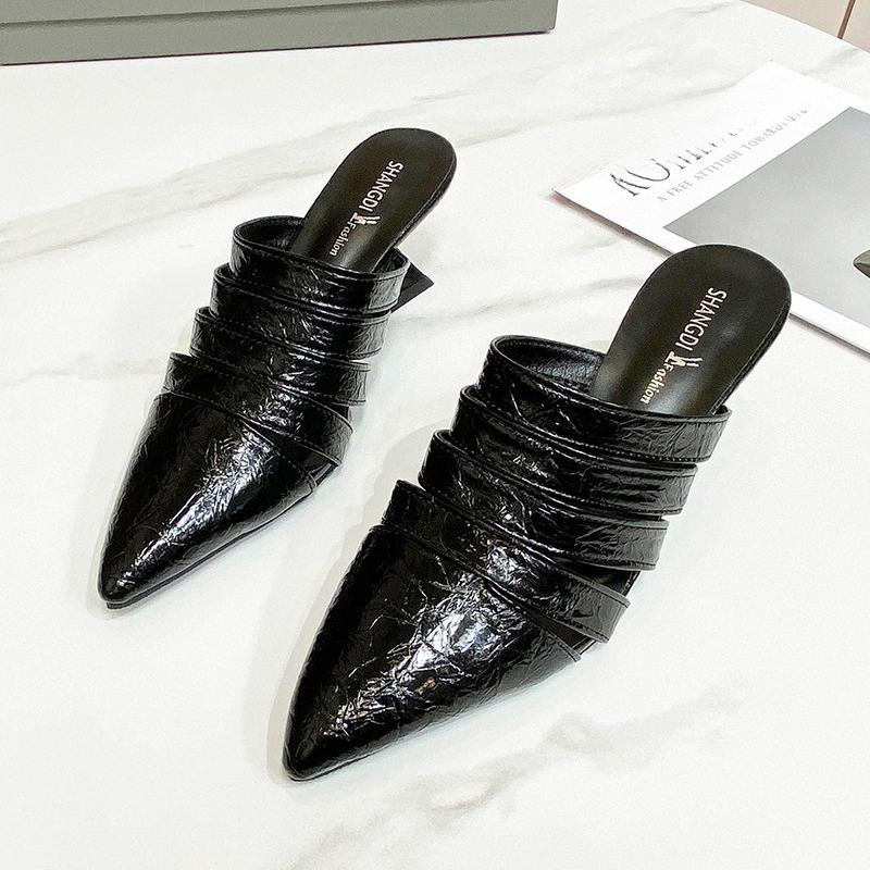 Fashion Fashionable Retro Versatile Thick Kitten Heel Fashion Baotou Half Slippers Women Wear Pointed Toe Cool Mopping in Autumn
