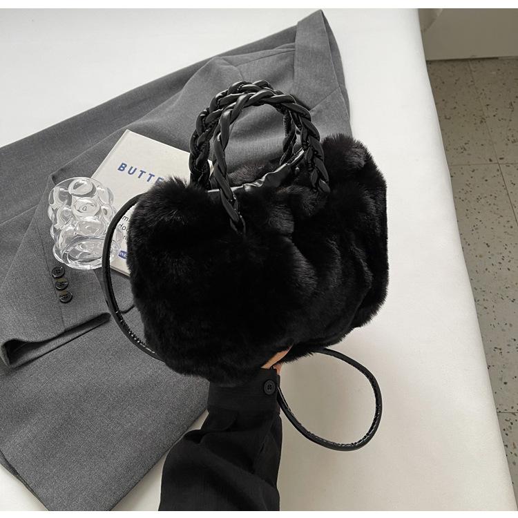 Handbag bag women s autumn and winter new pleated cloud bag high-end plush bag single shoulder messenger bag