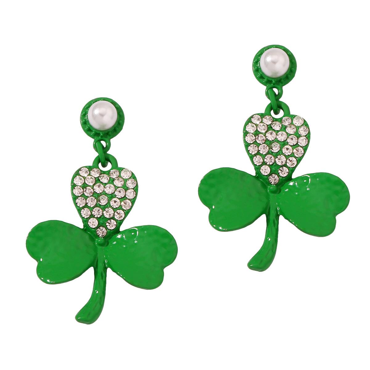 

Женские серьги в диком пасторальном стиле с клевером и бриллиантами и жемчугом