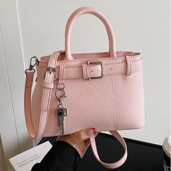 Fashion Casual Portable Tote Bag Women's Spring New Trend Shoulder Bag Premium Messenger Women's Bag